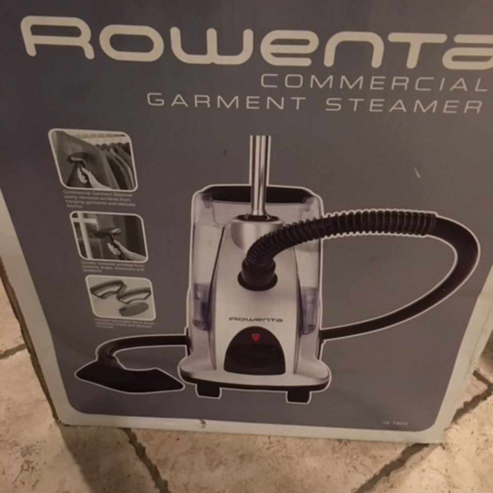 Rowenta  Commercial Garment Steamer BNIB!!
